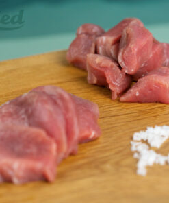 Schweinefilet in Würfel geschnitten