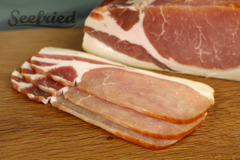 Englischer Bacon in Scheiben geschnitten