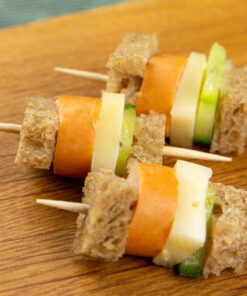 Wurst Käse Brot Gemüse